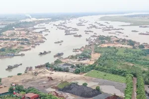 Phú Thọ tạm dừng hoạt động 35 mỏ khai thác cát