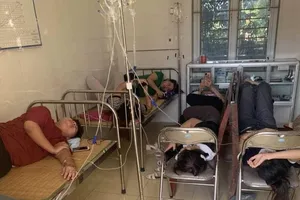 Vụ ngộ độc tập thể ở Phú Thọ: Công ty cung cấp suất ăn bị phạt 180 triệu đồng