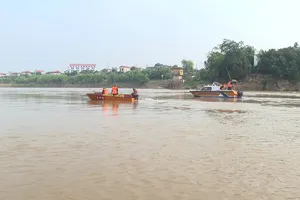 Phát hiện ba thi thể nghi là nạn nhân vụ 5 học sinh đuối nước ở Phú Thọ