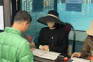 Phú Thọ mở bán vé trận Việt Nam - Singapore