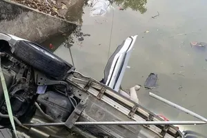 Vụ tai nạn 7 người tử vong ở Nam Định: Nữ tài xế đột ngột đánh lái sang phải