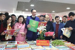 Khai mạc hội báo xuân Phú Thọ