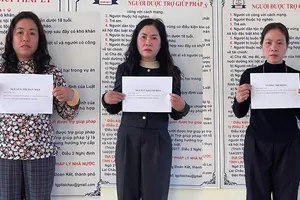 3 người phụ nữ lừa đảo chiếm đoạt hơn 1 tỉ đồng bằng chiêu chạy án