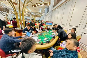 Triệt phá sòng bạc do người Trung Quốc cầm đầu, thu giữ 720 tỷ đồng