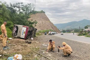 Cục CSGT thông tin vụ lật xe khách tại dốc Cun