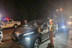  Sau hơn 2 tiếng kiểm tra nồng độ cồn, CSGT xử phạt hơn 1.200 người