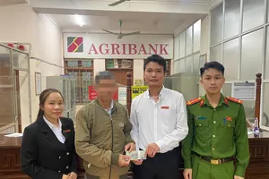 Nhận cuộc gọi mạo danh công an, người đàn ông mang hết tiền bán trâu đi chuyển