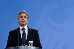 Ngoại trưởng Mỹ Antony Blinken phát biểu trong cuộc họp báo chung với Thủ tướng Đức Angela Merkel tại Berlin, Đức, vào ngày 23-6.