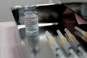 Hơn 15 triệu liều vaccine COVID-19 hết hạn bị vứt bỏ ở Mỹ kể từ tháng 3