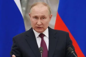 Tổng thống Nga Vladimir Putin phát biểu trong cuộc họp báo chung với Thủ tướng Đức Olaf Scholz tại Điện Kremlin.