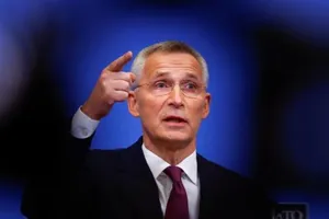 Tổng thư ký NATO Jens Stoltenberg phát biểu trong cuộc họp báo tại Brussels, Bỉ, vào ngày 23-3.