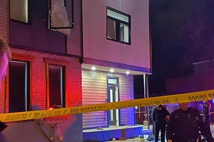 Hiện trường vụ xả súng ở TP Pittsburg, bang Pensylvania, ngày 17-4-2022.