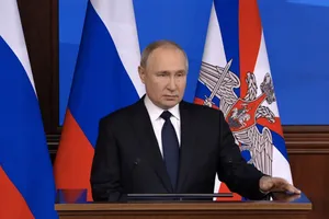 Tổng thống Nga Vladimir Putin phát biểu trong cuộc họp với các quan chức quốc phòng cấp cao hôm 21-12.