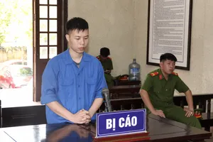 Kẻ trộm cửa hàng điện thoại ở Hải Dương lãnh 13,5 năm tù