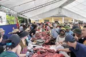 Khoảng 3 triệu đồng/kg, thịt trâu chọi Đồ Sơn vẫn bán hết chỉ trong 2 giờ