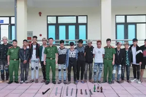 Nhóm thanh niên lạng lách, đánh võng đăng tải lên mạng xã hội bị bắt