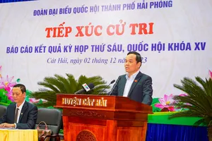 Phó Thủ tướng Trần Lưu Quang: ‘Có những người ngồi cơ quan cả ngày không làm gì nhưng khó cho nghỉ việc'