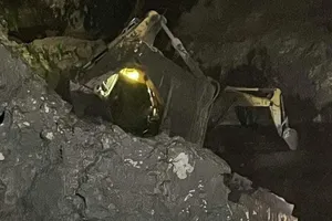 Sạt lở tầng khai thác mỏ than ở Quảng Ninh, 2 nạn nhân tử vong