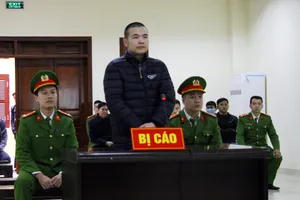 Chống đối CSGT, Dũng Salom lãnh án 12 tháng tù