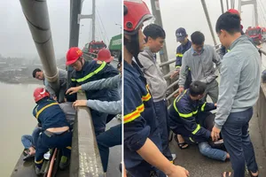 Cảnh sát PCCC và CNCH cứu thành công thanh niên định nhảy cầu tự tử