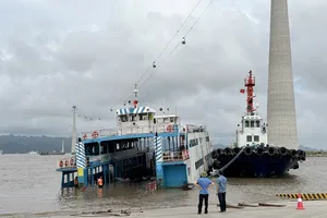 Xác minh nguyên nhân vụ phà ra Cát Bà bị chìm