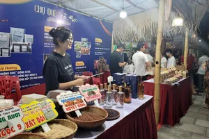 Hải Phòng: Tiếp tục tái hiện chợ quê thời nhà Mạc