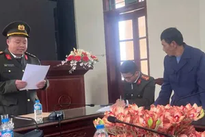 Khởi tố 2 người làm giả giấy tờ để hưởng chế độ nhiễm chất độc hóa học