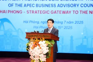 Chủ tịch nước Lương Cường kêu gọi nhà đầu tư cùng kiến tạo tại Hải Phòng 