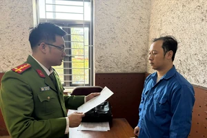 Nguyên cán bộ phường chiếm đoạt hơn 800 triệu đồng khi thẩm định hồ sơ đất đai