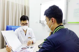 Mắc COVID-19 gây yếu sinh lý ở nam giới?