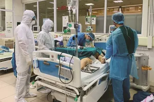 Ngày 5-6, cả nước không còn ca COVID-19 phải can thiệp tim phổi nhân tạo 