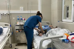 Đi lại không vững, nhiều người vào viện ngạc nhiên vì biết mắc cúm A 