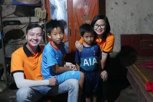 Nối dài ước mơ đến trường cho trẻ mồ côi, hiếu học 