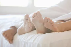 Chỉ 1 lần với bạn gái quen qua mạng, nam thanh niên bị bệnh lậu mắt 