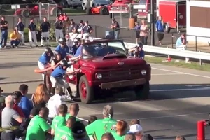 'Quá nhanh quá nguy hiểm' phiên bản lính cứu hỏa