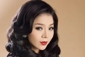 Lệ Quyên đưa tàu điện thời bao cấp lên sân khấu