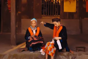 Bích Phương dám chơi dám chịu bất chấp triệu views