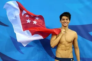 Nhà vô địch thế giới Schooling 3 lần xin lỗi chủ nhà