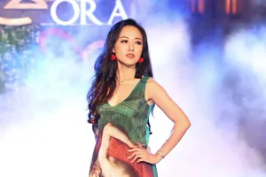 Dàn MC xinh đẹp của VTV lần đầu diễn thời trang