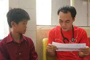 Viettel hỗ trợ khám tim miễn phí cho trẻ em Sóc Trăng