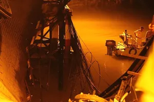 Sập cầu Long Kiển là do xe ben vượt tải trọng gần 5 lần