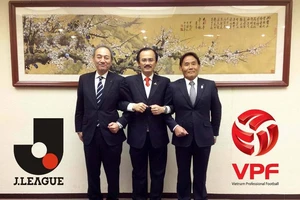 Đến lượt bầu Thắng đòi bỏ bóng đá