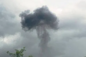 Hiện trường vụ máy bay quân sự Su-22 rơi ở Nghệ An