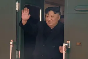Tiết lộ cảnh ông Kim lên tàu hỏa sang Việt Nam