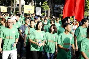 Hơn 7000 người tham gia Ngày chạy Olympic tại TP.HCM