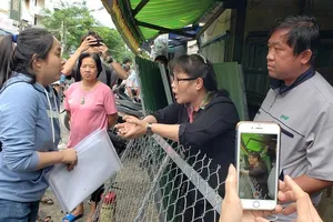 Tiểu thương lao đao vì sau 30 năm có người đến đòi lại đất chợ