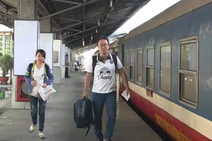 Tăng tàu phục vụ 2-9, giảm giá vé tàu sau hè 2019