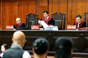 Video: Bà Thảo vắng mặt vào ngày tuyên án