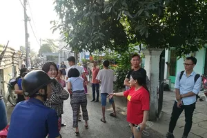 Video: Người dân kể lại vụ cháy ở quận 9