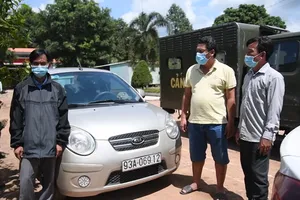 Bắt giữ 4 người xuất cảnh trái phép qua biên giới